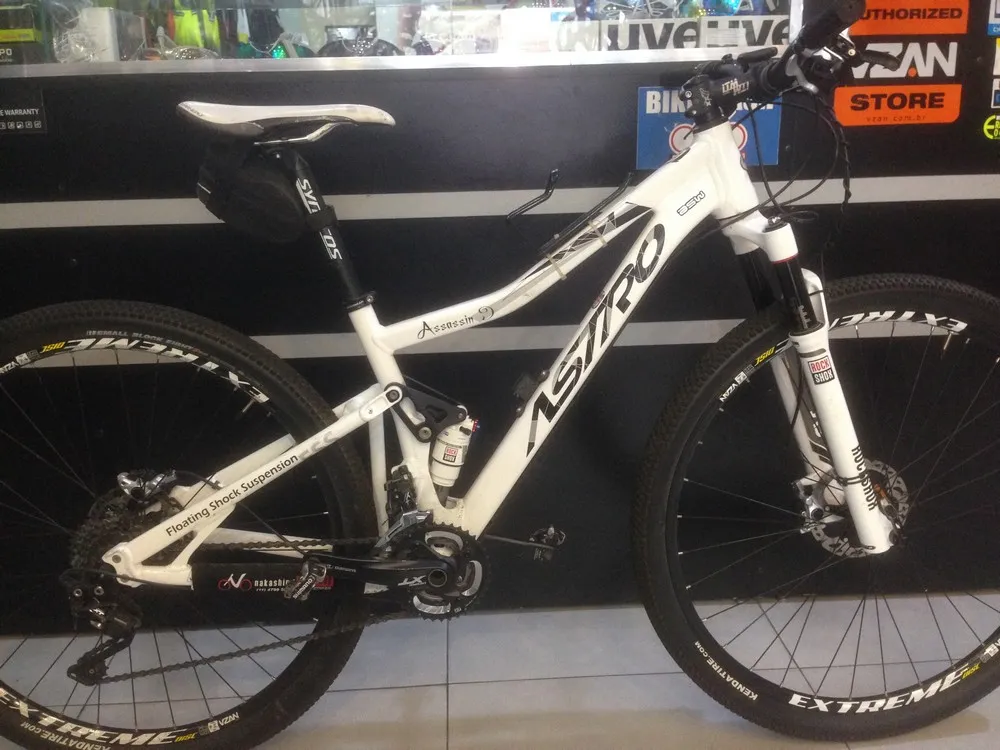 (SEMI NOVA) BICICLETA ARO 29 ALUM.: ASTRO ASSASSIN 20 VEL TAM 17