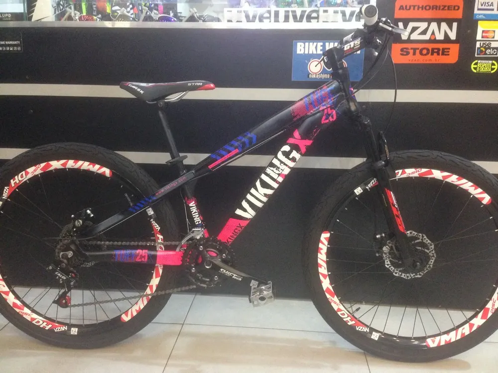 KIT DE BICICLETA VIKING TUFF 25 PRETO/ROSA/AZUL 21VEL TAM 13