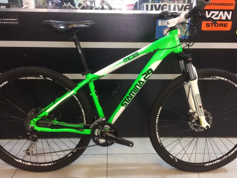 (SEMI NOVA) BICICLETA ARO 29 ALUM MOB STAMINA VERDE/VRANCO  27 VEL TAM 16