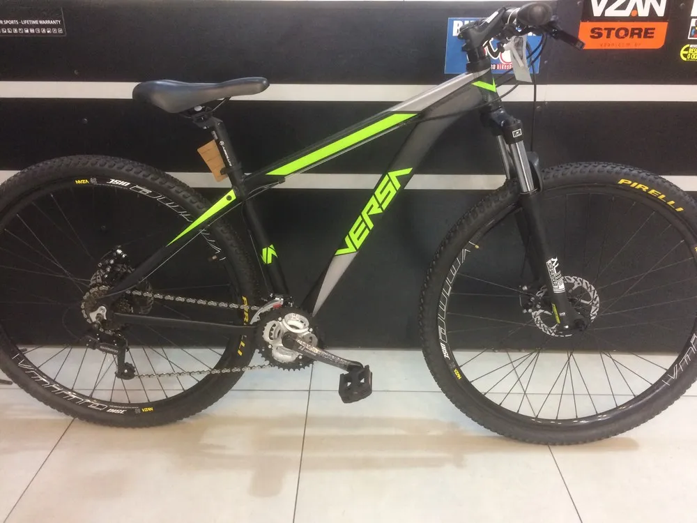 KIT DE BICICLETA ARO 29 ALUM VERSA CINZA/VERDE 21VEL TAM 16.5