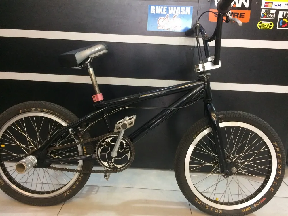 (SEMI NOVA) BICICLETA ARO 20 MET ROFMAN