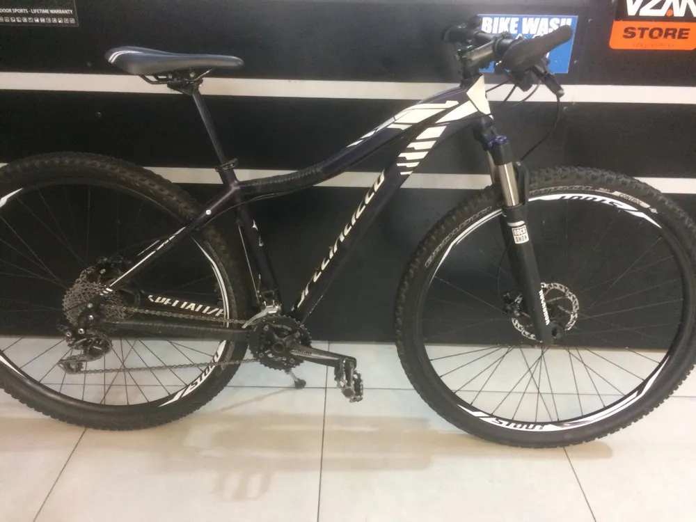 (SEMI NOVA) BICICLETA ARO 29 ALUM SPECIALIZED JETT COMP TAM17