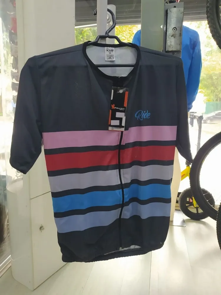 CAMISA RIDE CYCLING WEAR FEM PRETO LISTRAS HORIZONTAIS TAM.: PP