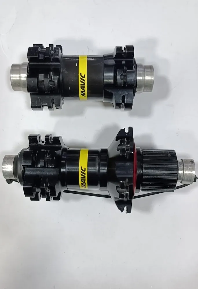 (SEMI NOVO) CUBO MAVIC CROSSRIDE MICRO SPLINE 110/148 BOOST 24 FUROS