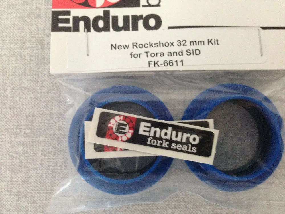 KIT RETENTOR ENDURO P/ ROCK SHOX 32MM (AZUL)