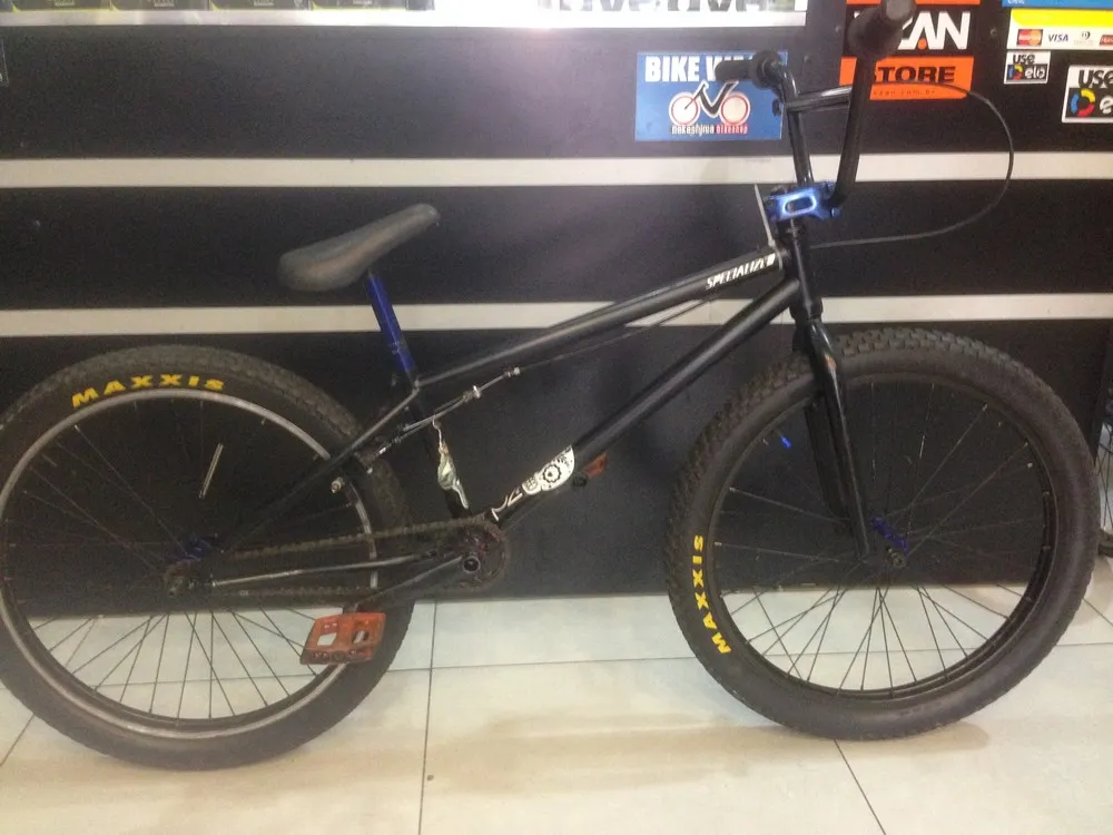 BICICLETA  ARO 24 SPECIALIZED P 24 