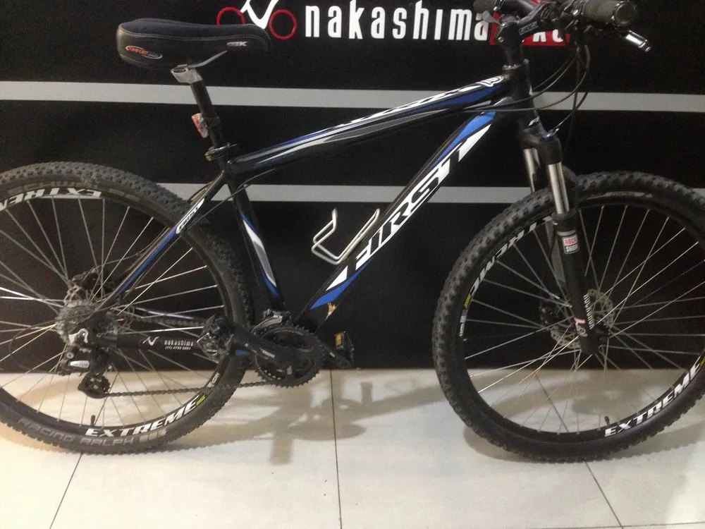 (SEMI NOVA) BICICLETA ARO 29 ALUM FIRST ATRIX 24 VEL TAM 19